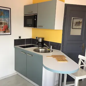  Appartement Charmant Studio Perché Au Cœur De Valence Historique France