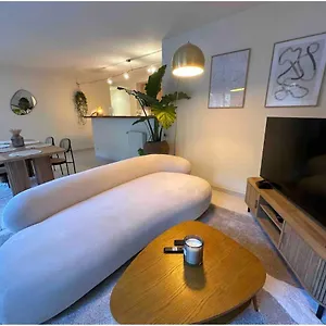  Apartment Superbe Avec Jardin Quart Mazarin France